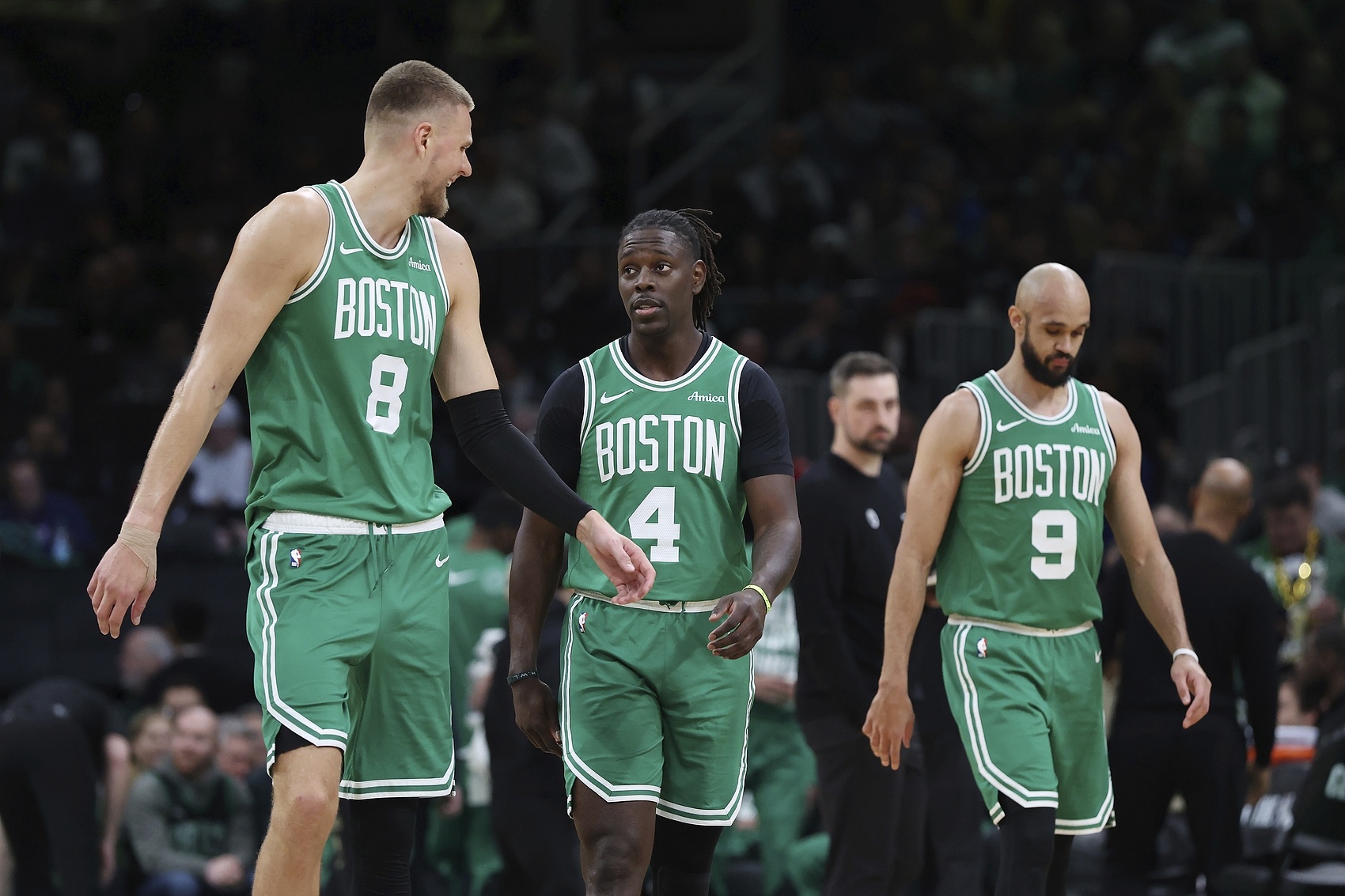 从选秀夜看交易市场：维金斯回勇士有现实可能 开拓者会交易中锋